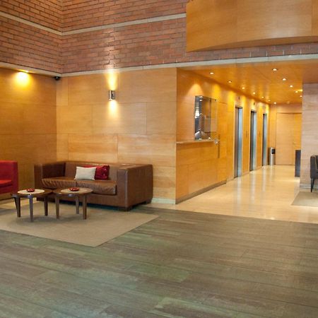 Time Suite - Comfort Apartments Santiago Luaran gambar
