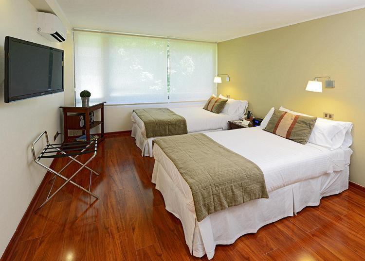 Time Suite - Comfort Apartments Santiago Bilik gambar