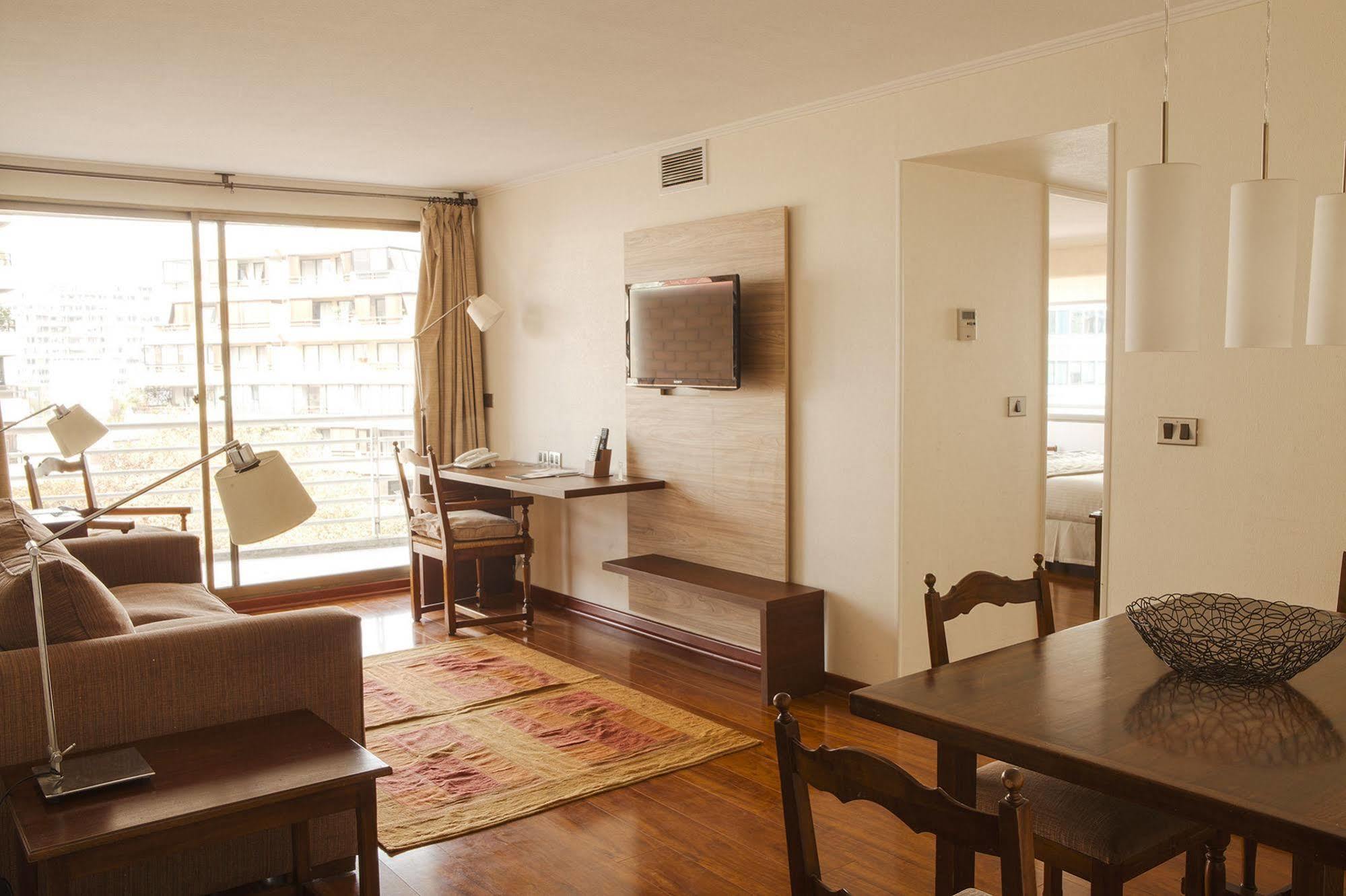 Time Suite - Comfort Apartments Santiago Luaran gambar
