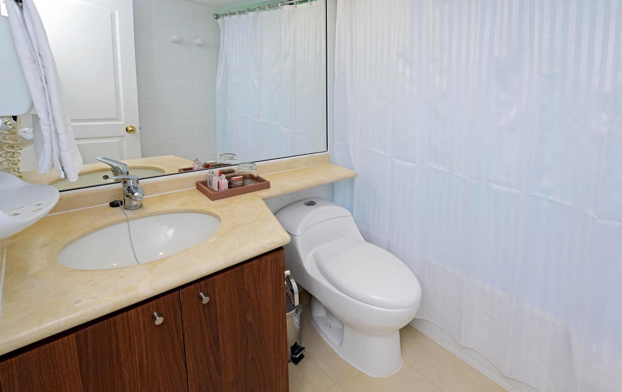 Time Suite - Comfort Apartments Santiago Luaran gambar