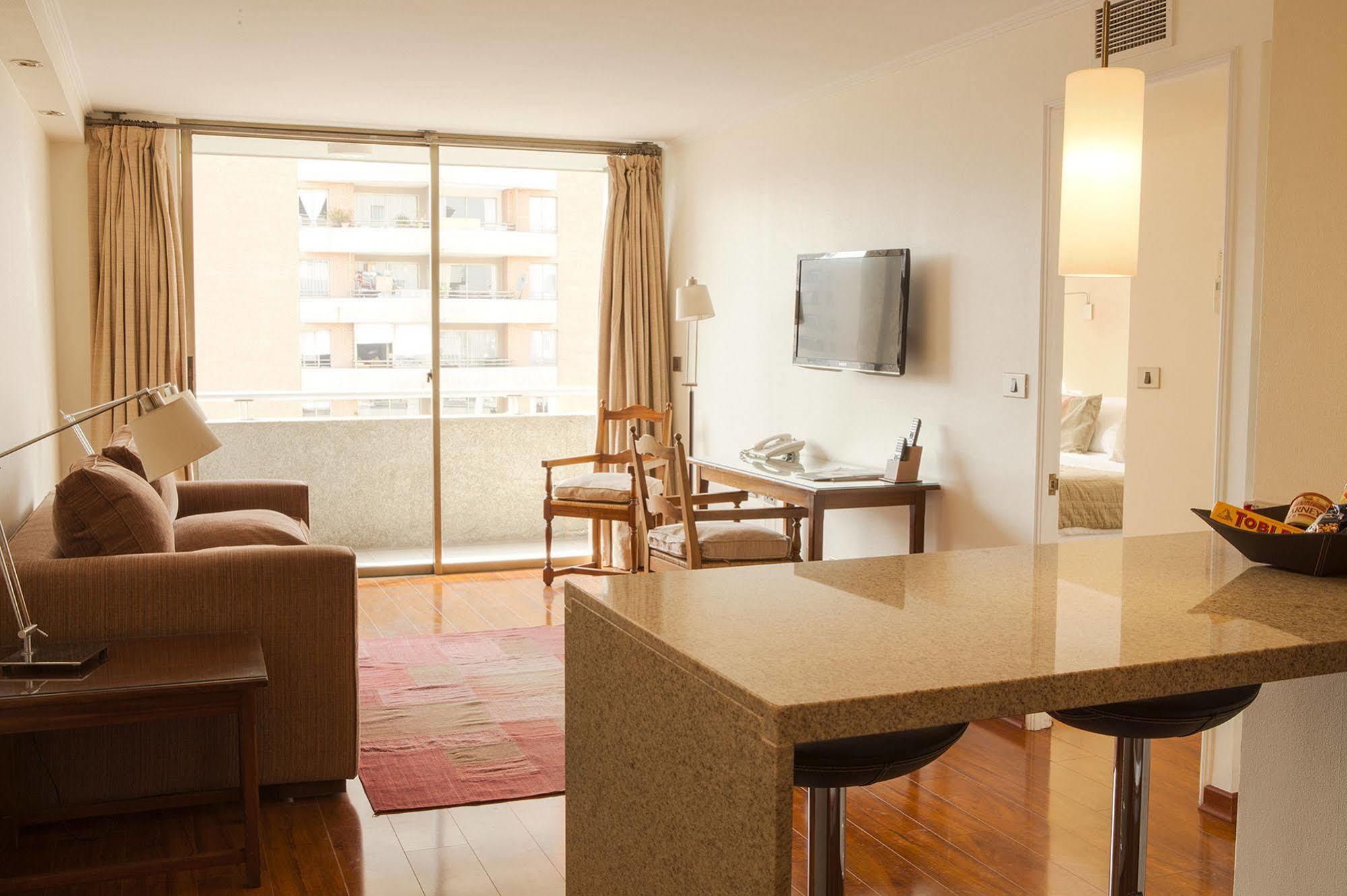 Time Suite - Comfort Apartments Santiago Luaran gambar