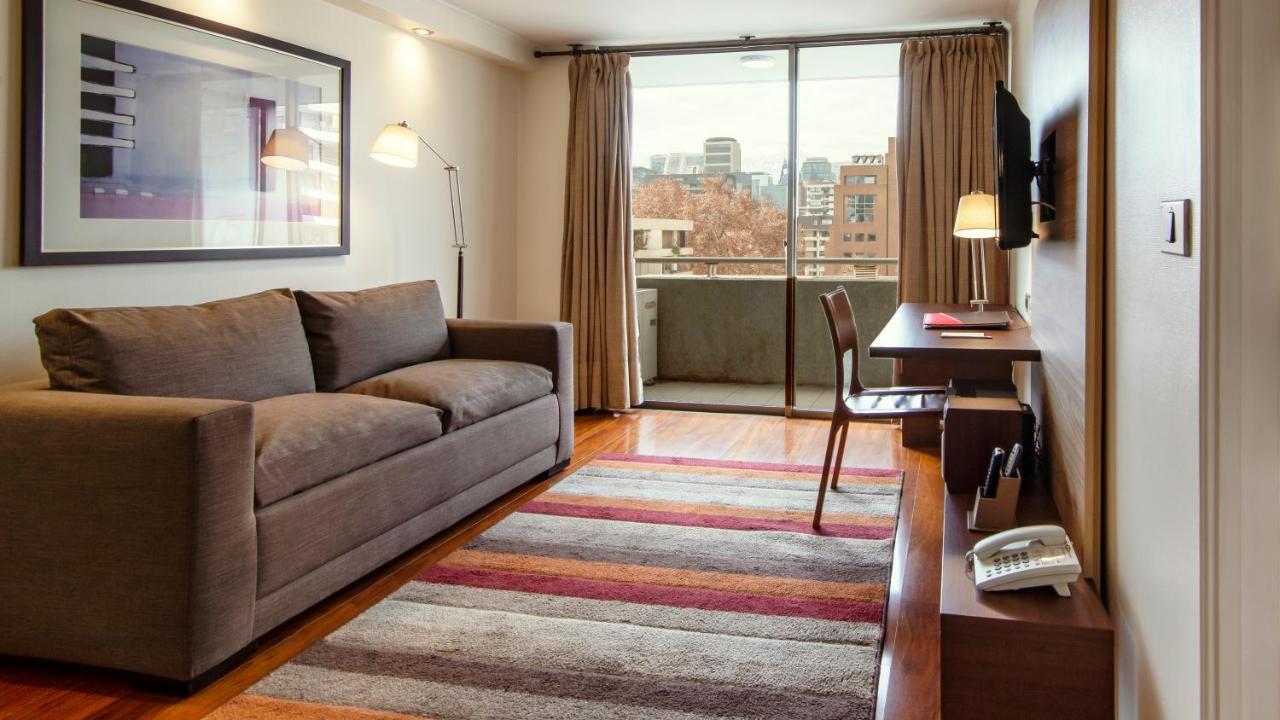 Time Suite - Comfort Apartments Santiago Luaran gambar